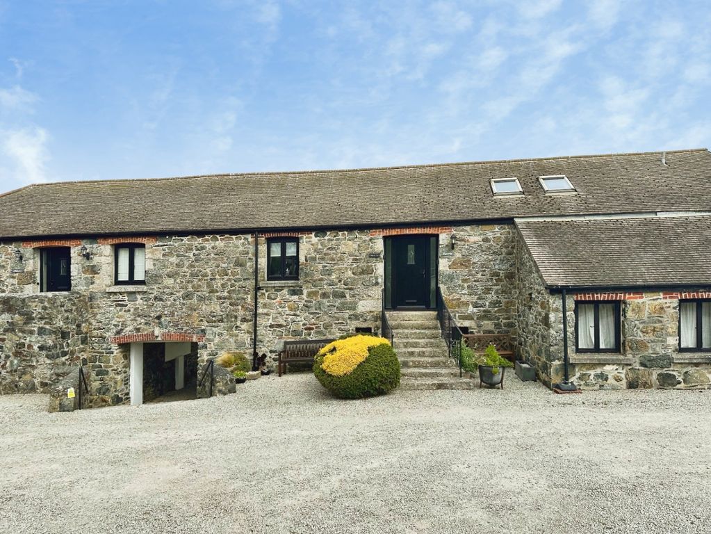 Property photo 1 of 14 5065210