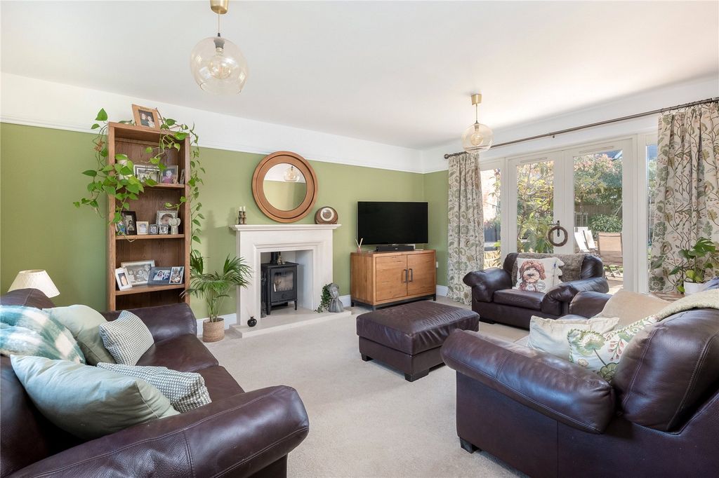 Property photo 2 of 22 Picture No. 04