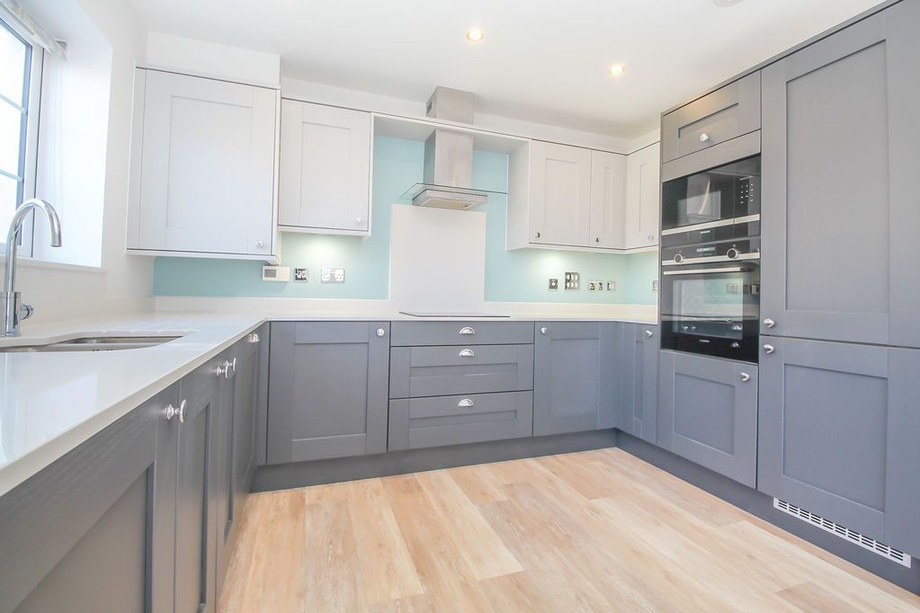 Property photo 3 of 15 Kitchen/Diner
