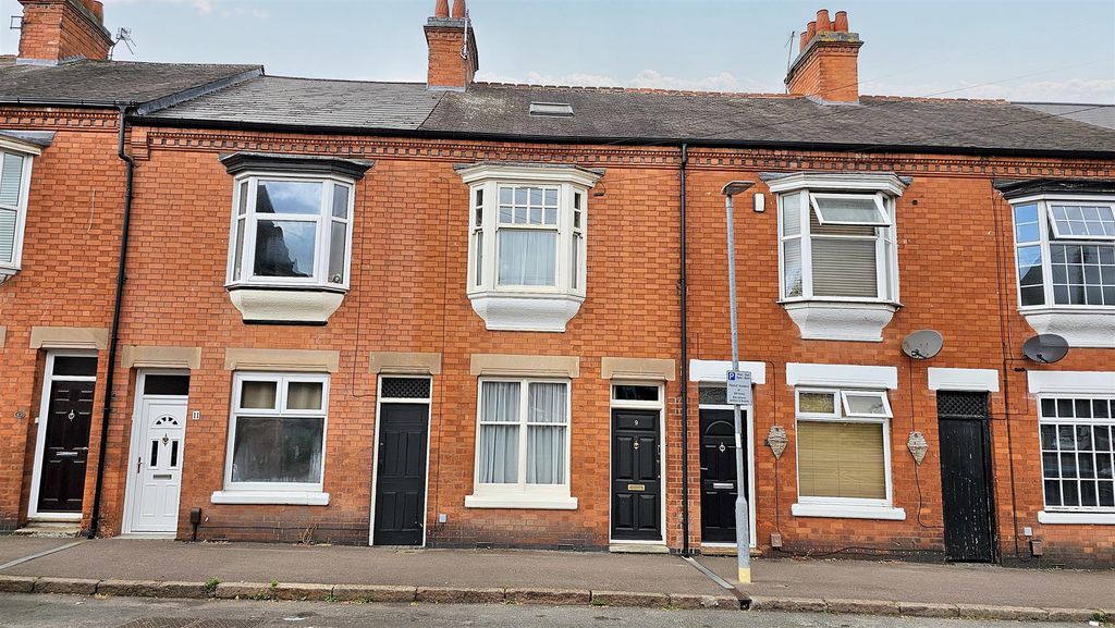 Property photo 1 of 16 1000062835.Jpg