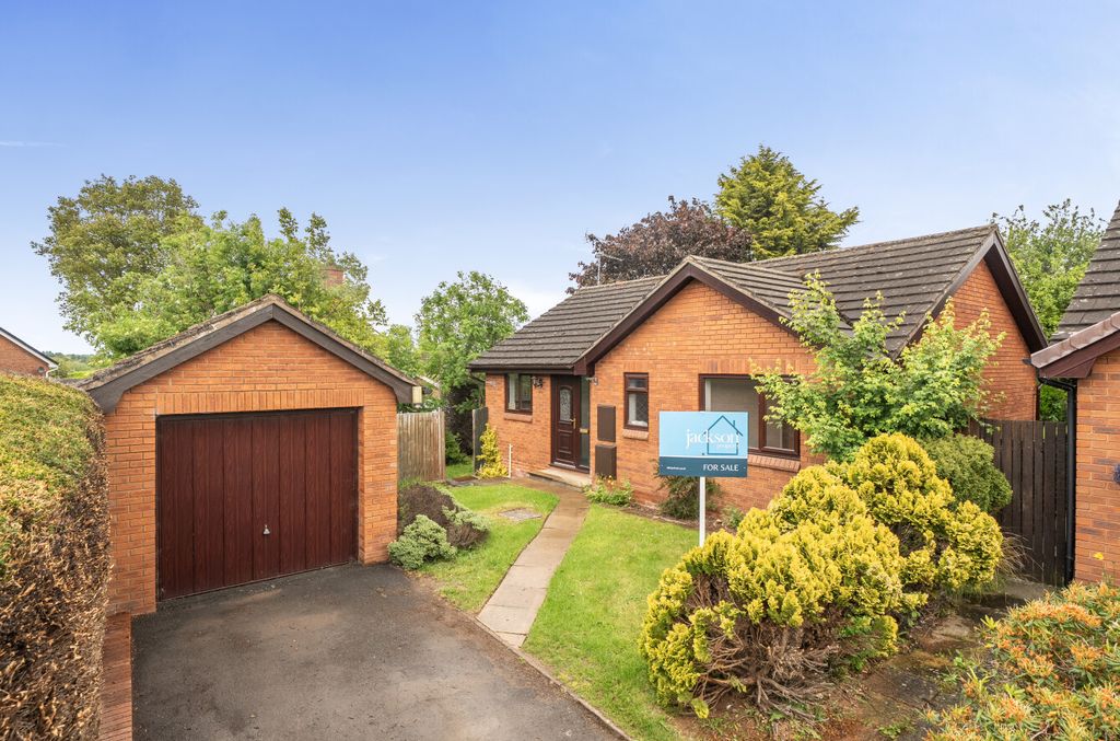 Property photo 1 of 19 1463146 (2)