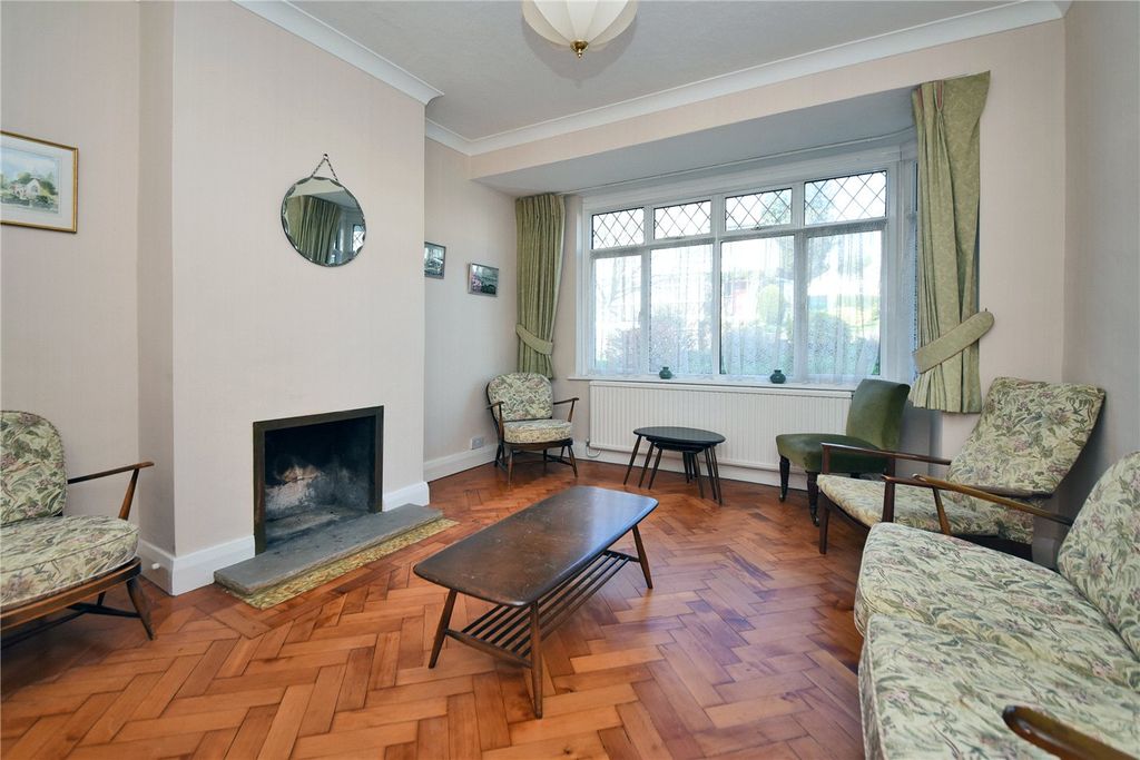 Property photo 2 of 15 Picture No. 07