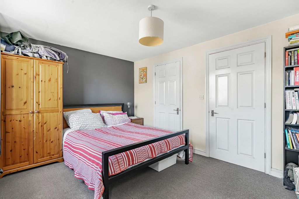 Property photo 2 of 18 3_60913.Jpg