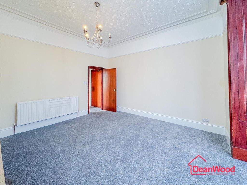 Property photo 3 of 14 Untitled-29.Jpg