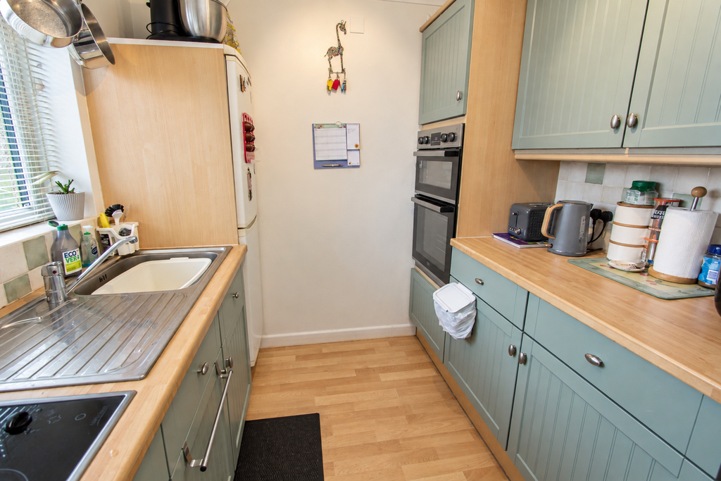 Property photo 3 of 11