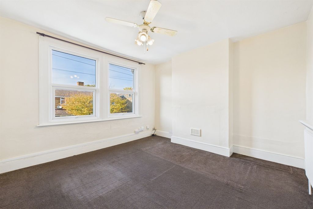 Property photo 2 of 12 Reception