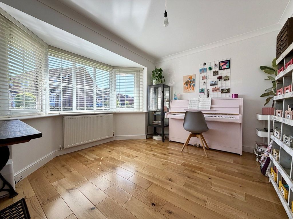 Additional image 9 of 5 bed detached house for saleClos Belyn, Llandudno Junction, Conwy LL31