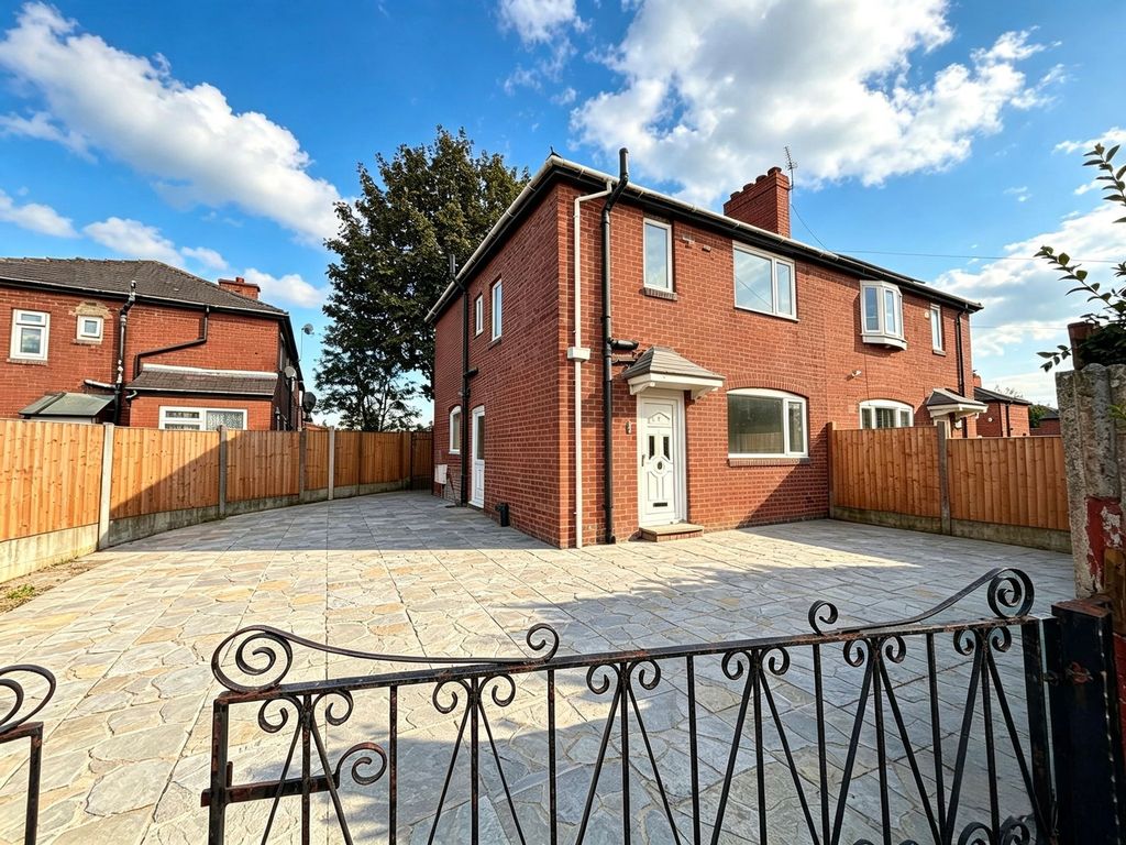 Property photo 1 of 20