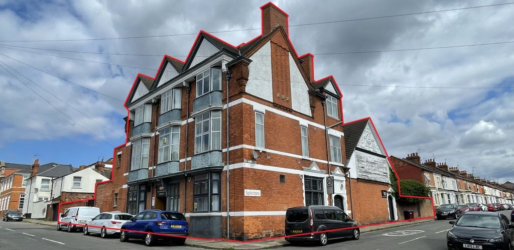 Property photo 1 of 10 Photo 10