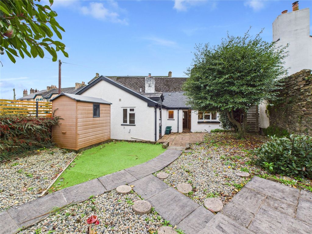 Property photo 2 of 30 Picture No. 48