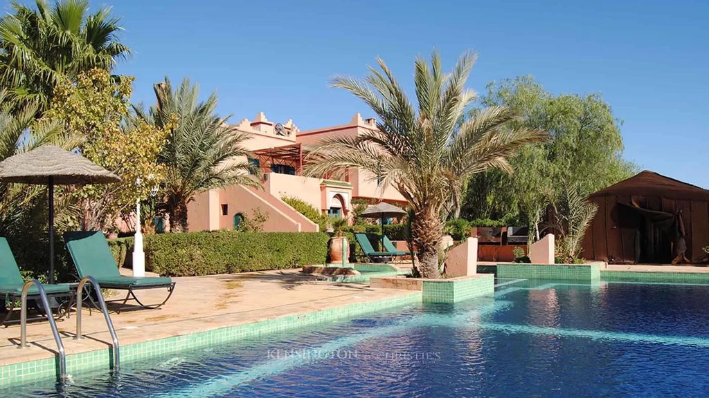 Property photo 3 of 23 Swimming Pool