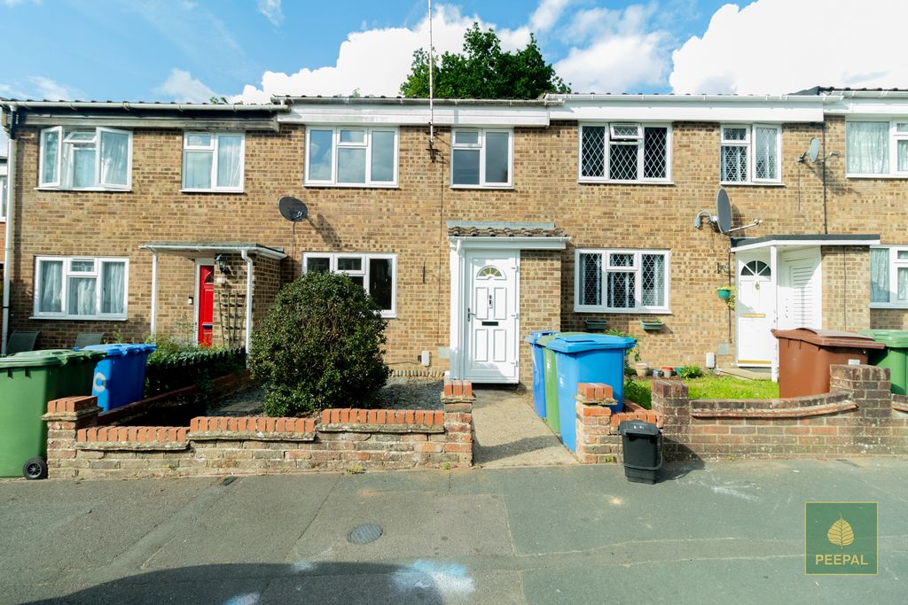 Property photo 1 of 12