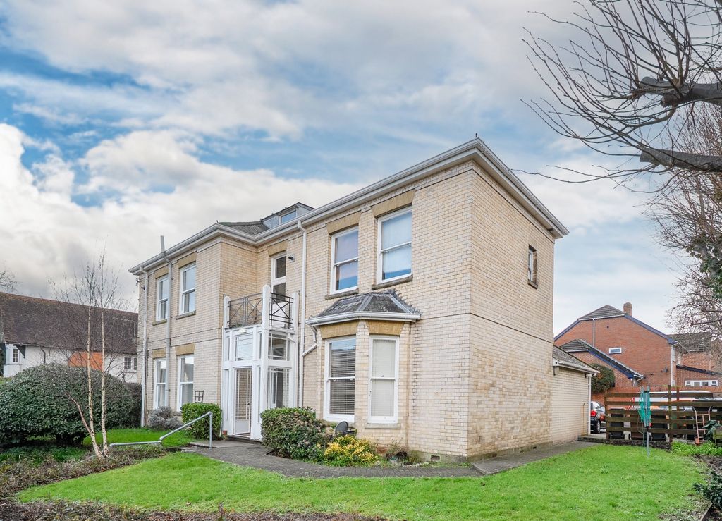 Property photo 1 of 10 Dsc07199-2 (1)