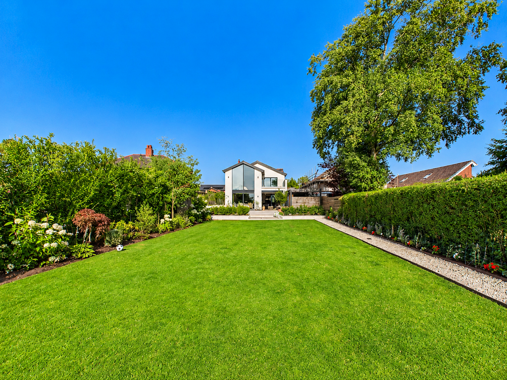 Property photo 2 of 43 Rear Garden