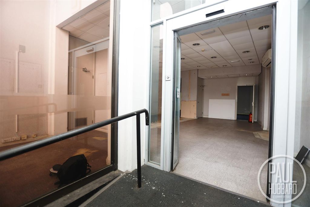 Property photo 3 of 16 2J5A0932.Jpg