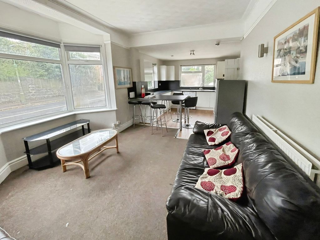 Property photo 2 of 13 Photo 3