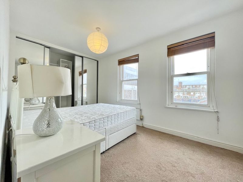 Property photo 3 of 5 Photo 4