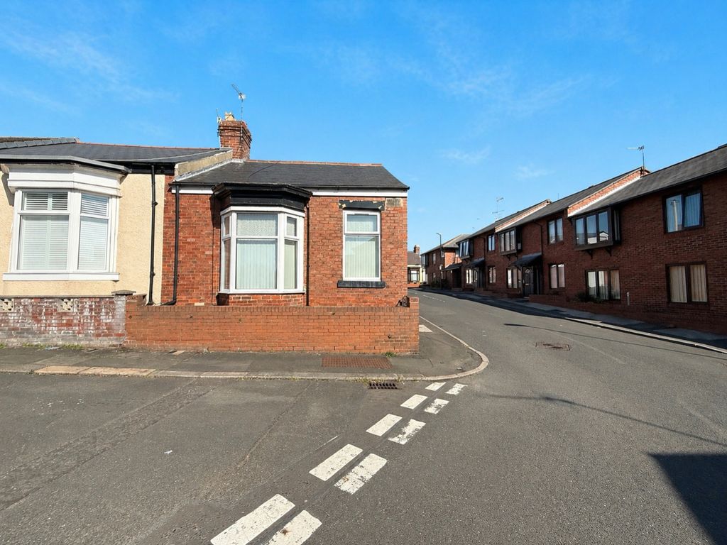 Property photo 1 of 13 91221C97-C991-421D-89A7-33452E38E070