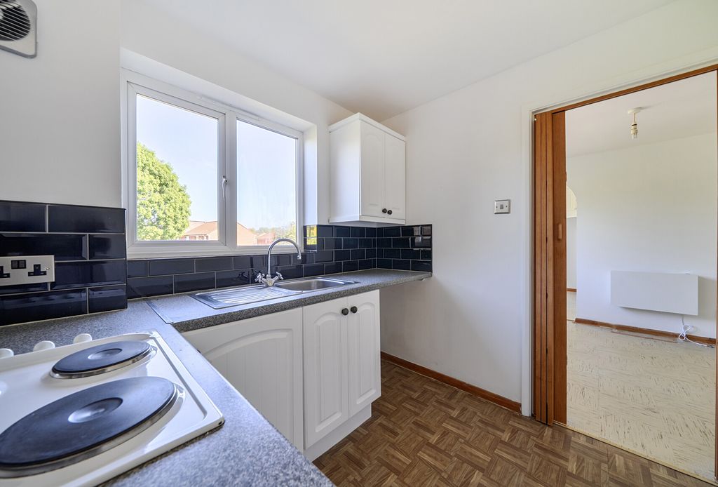 Property photo 3 of 12 1467670-9-6A15d74...