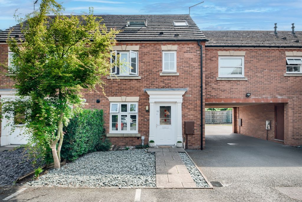 Property photo 1 of 16 Xh2A3040-Hdr(3)-Edit