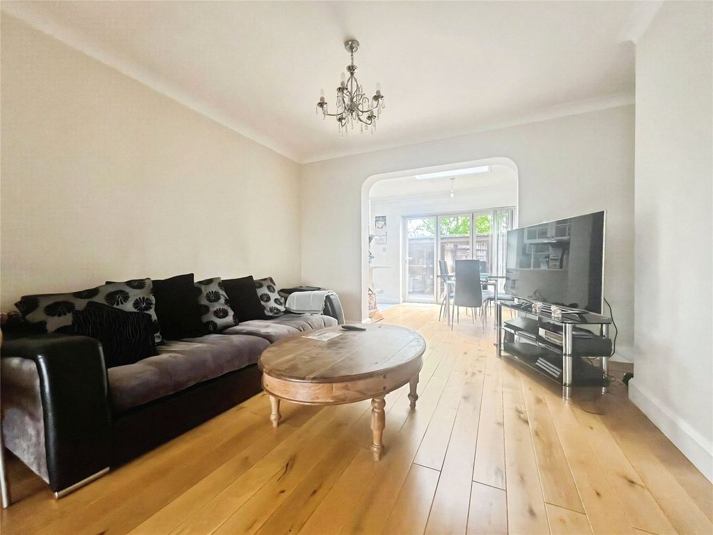 Property photo 2 of 18 Reception Room