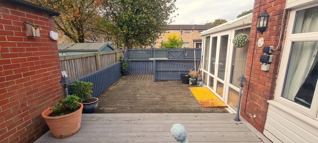 Property photo 3 of 12 Photo 1