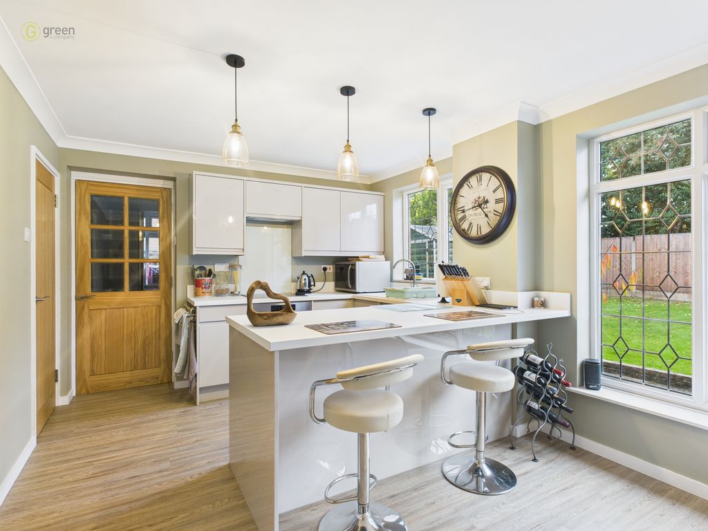 Property photo 3 of 17 Cam04914G0-Pr0288-Still005