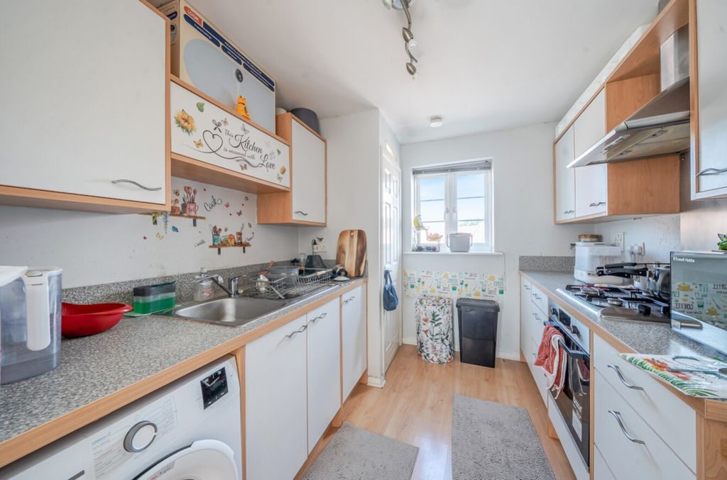 Property photo 3 of 19 1451648-5-69Ef674F503dc