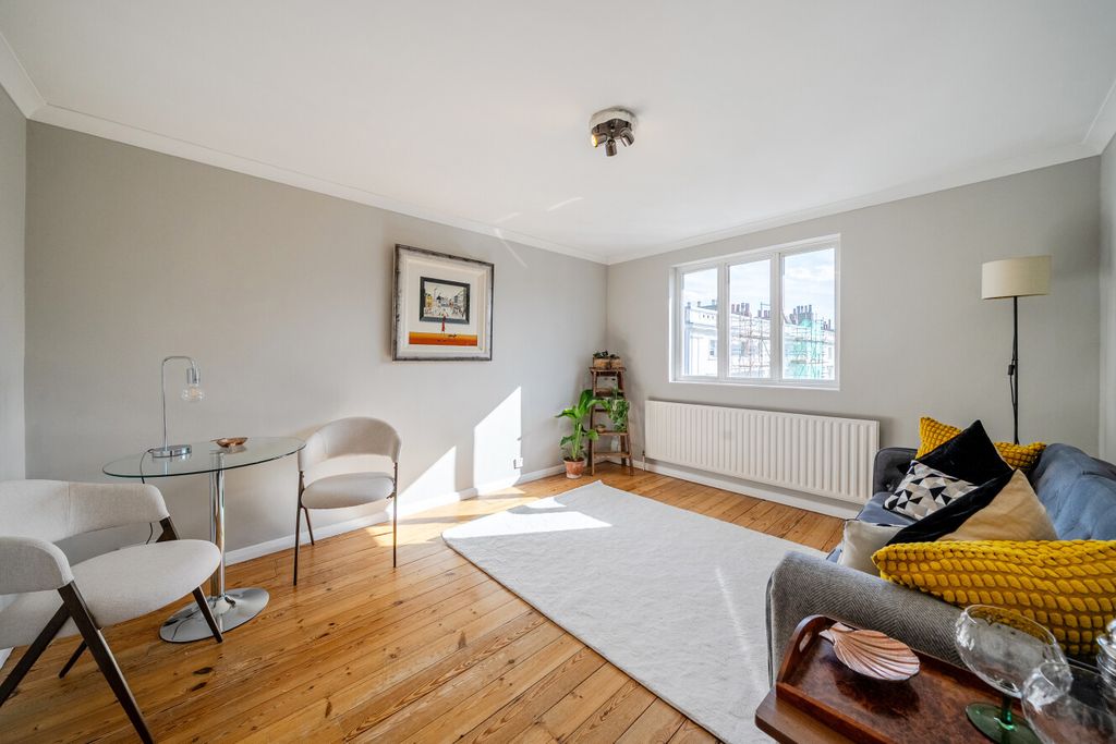 Property photo 1 of 18 1534870-19-6Ace54...