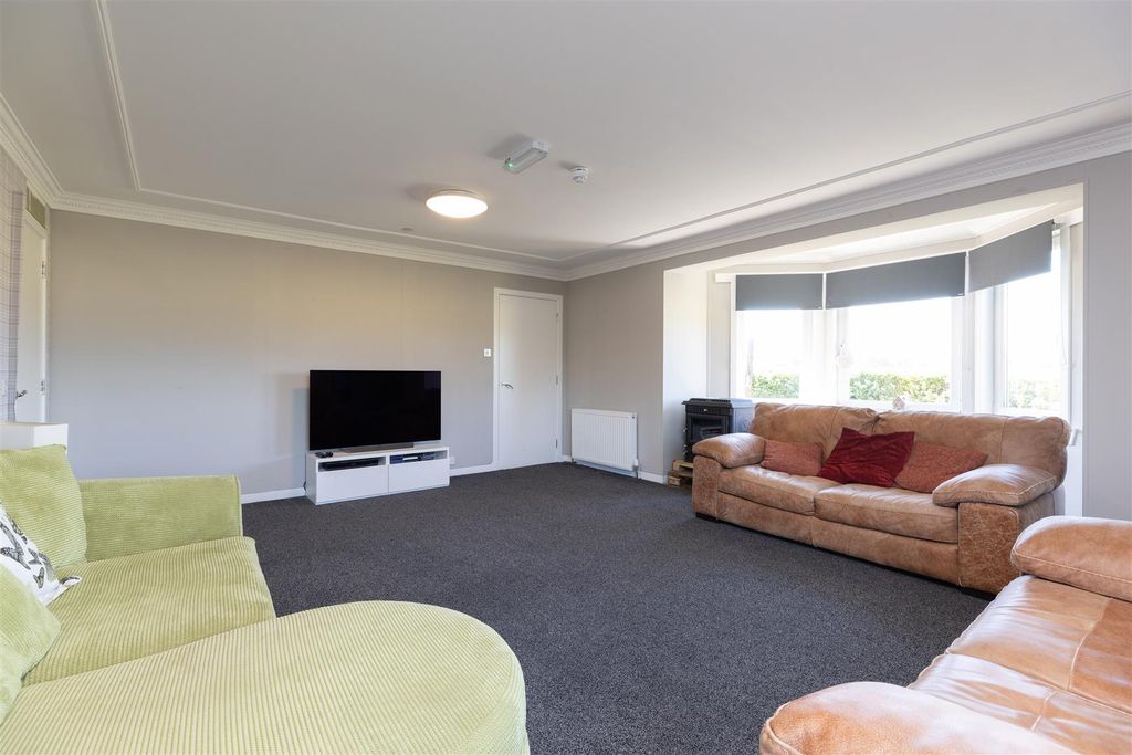 Property photo 3 of 27 106A4765.Jpg