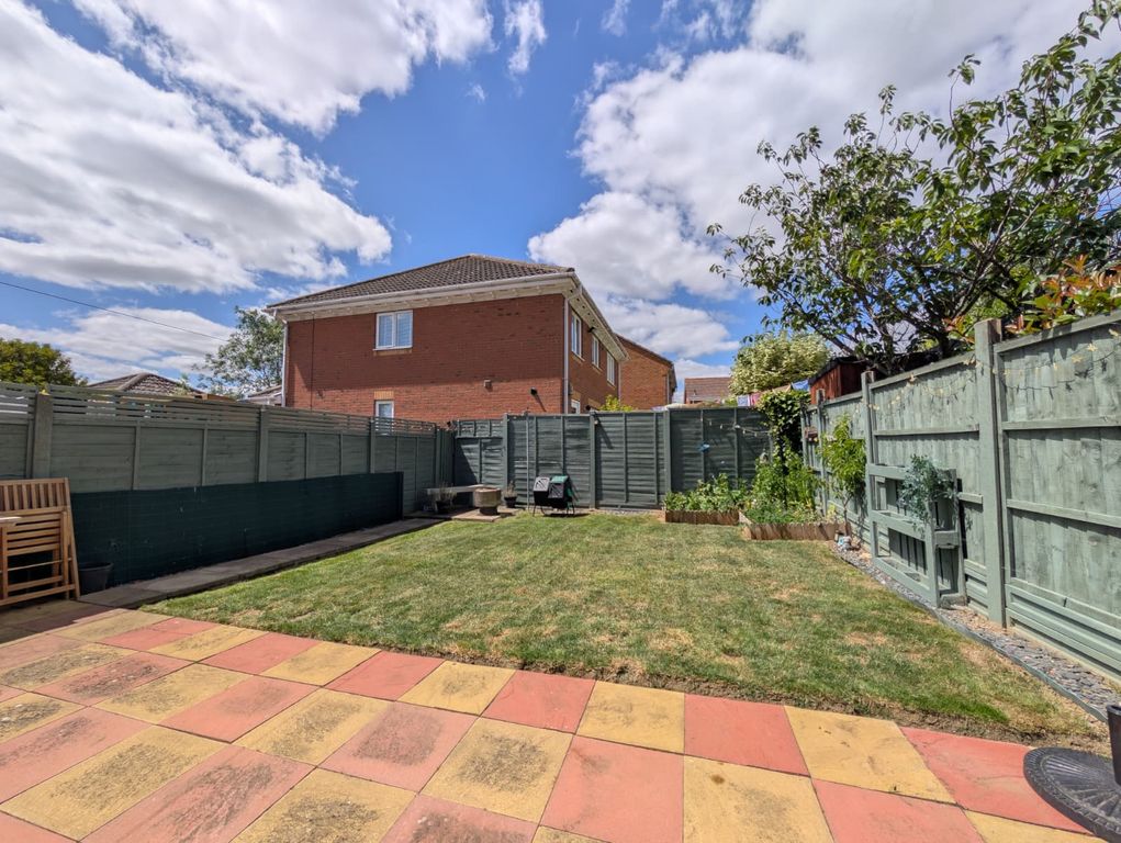 Property photo 3 of 20
