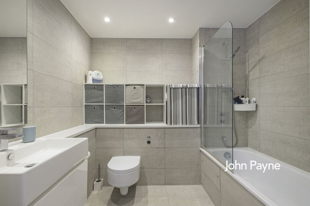 Property photo 3 of 10 Img_0005