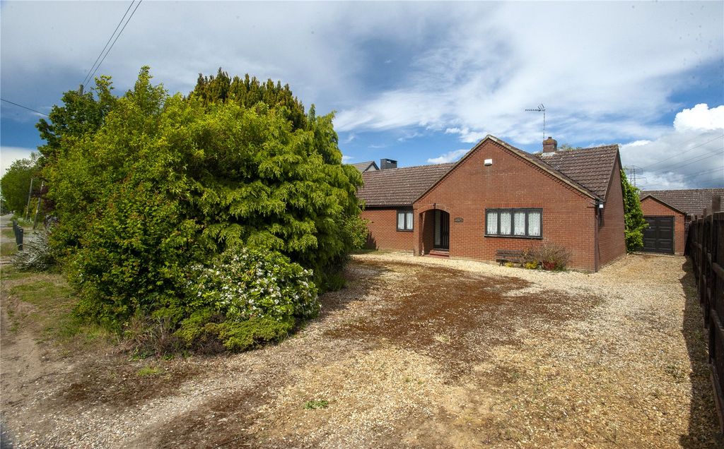 Property photo 1 of 28 Picture No. 03