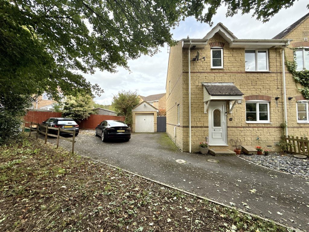 Property photo 1 of 12