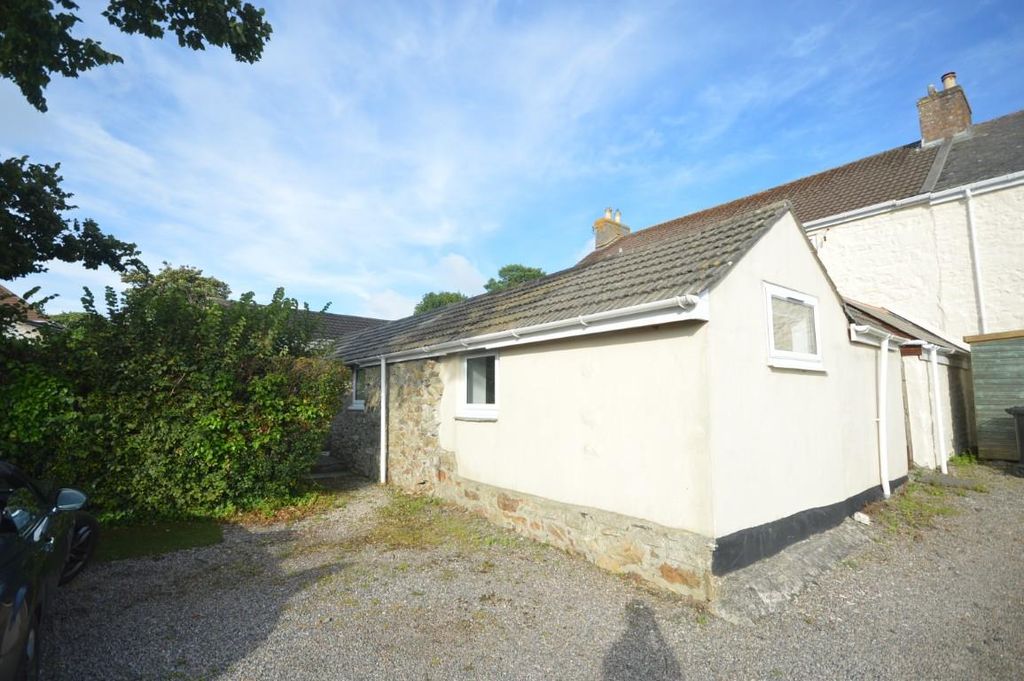 Property photo 1 of 14 Dsc_0037 (Medium).Jpg