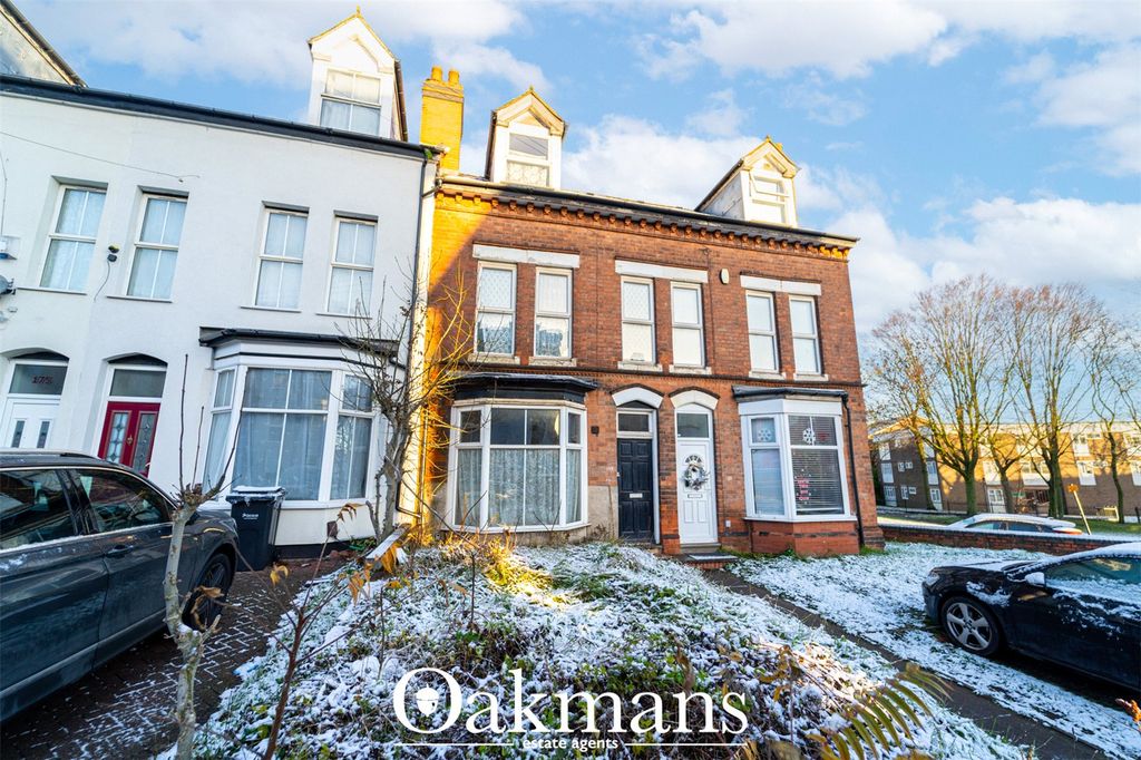 Property photo 2 of 19 Picture No. 30