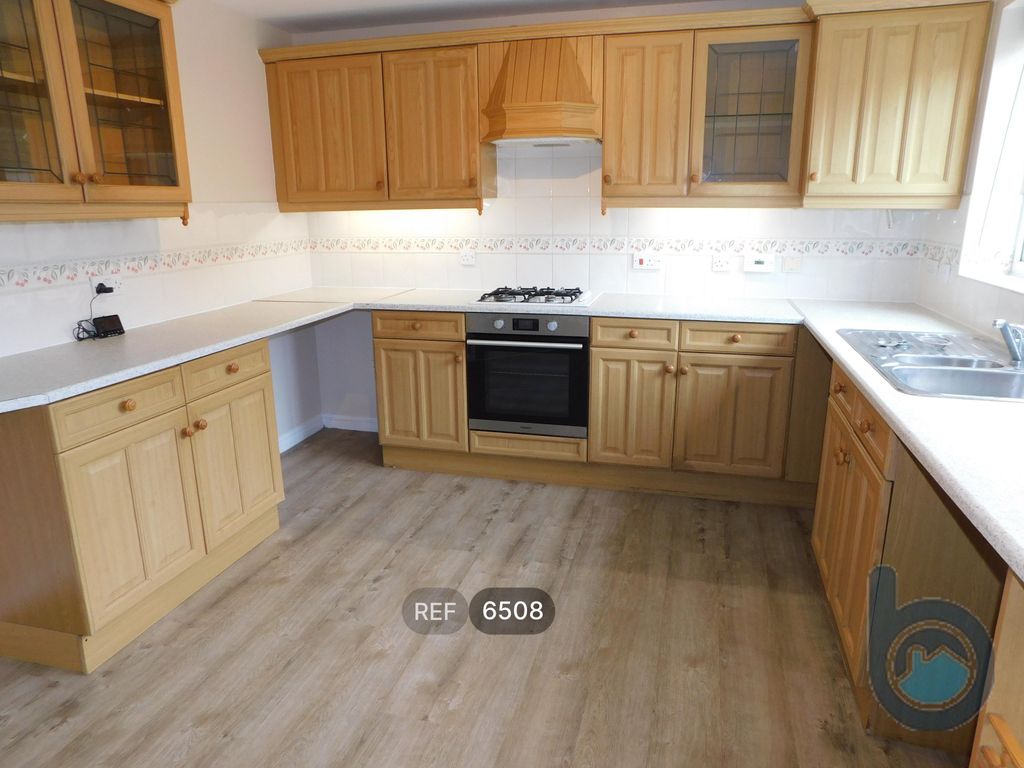 Additional image 8 of 4 bed detached house to rentLidgate Close, Peterborough PE2