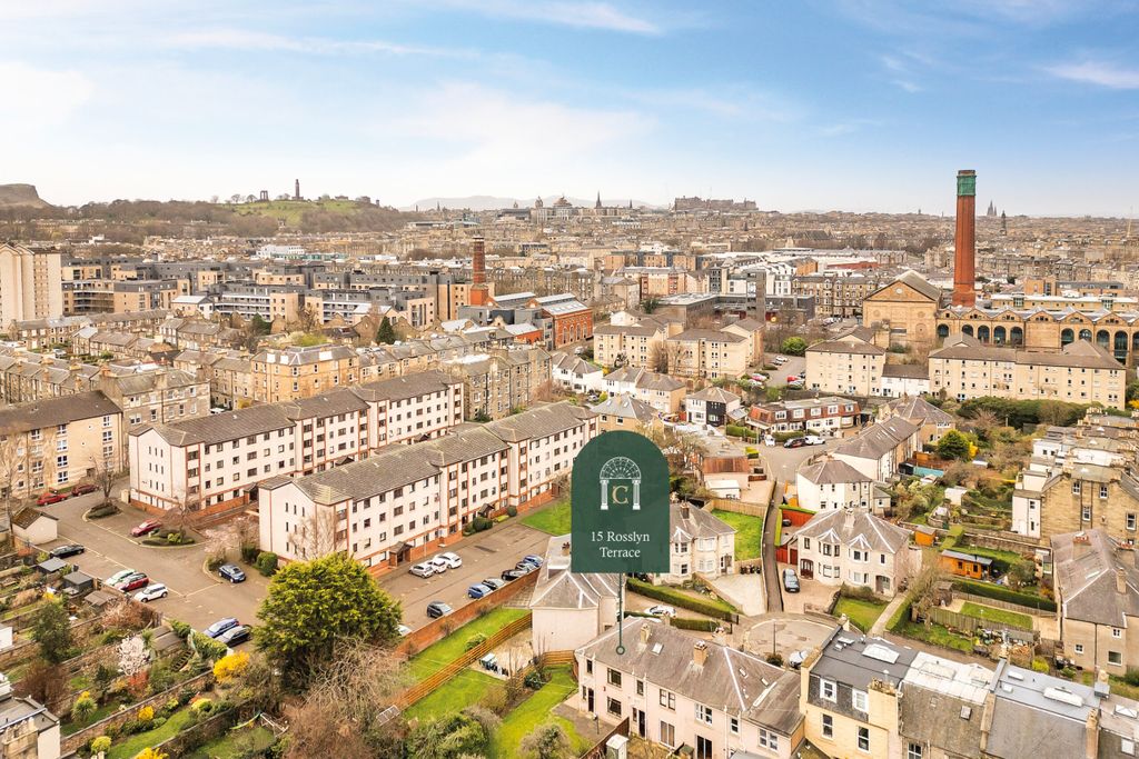 Property photo 2 of 25