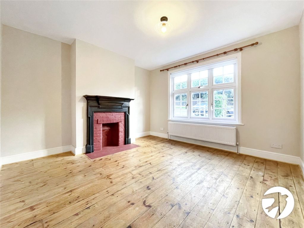 Property photo 2 of 11 Picture No. 01