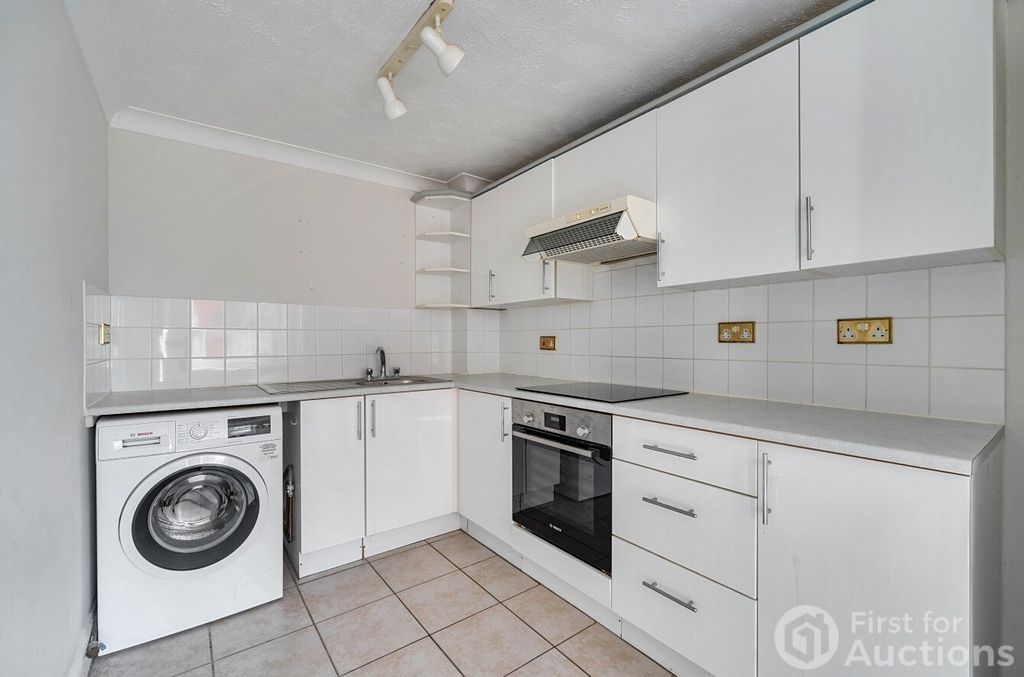 Property photo 3 of 9 Picture No. 04