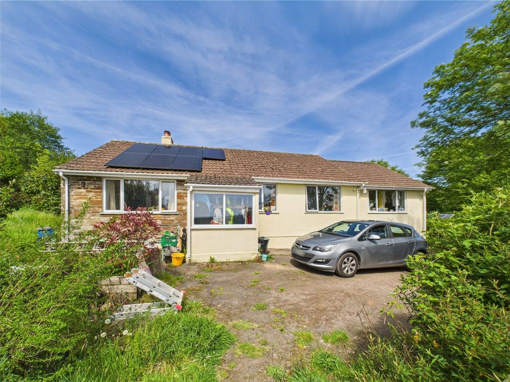 Property photo 1 of 11 Picture No. 02
