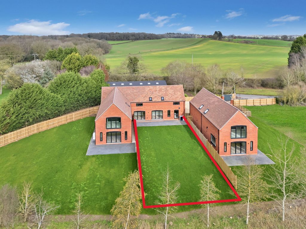 Property photo 3 of 20