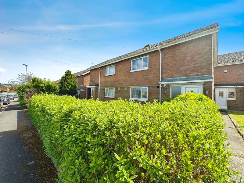 Property photo 1 of 11 Photo 5