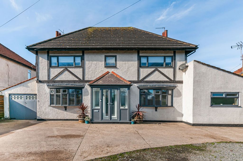 Property photo 1 of 30