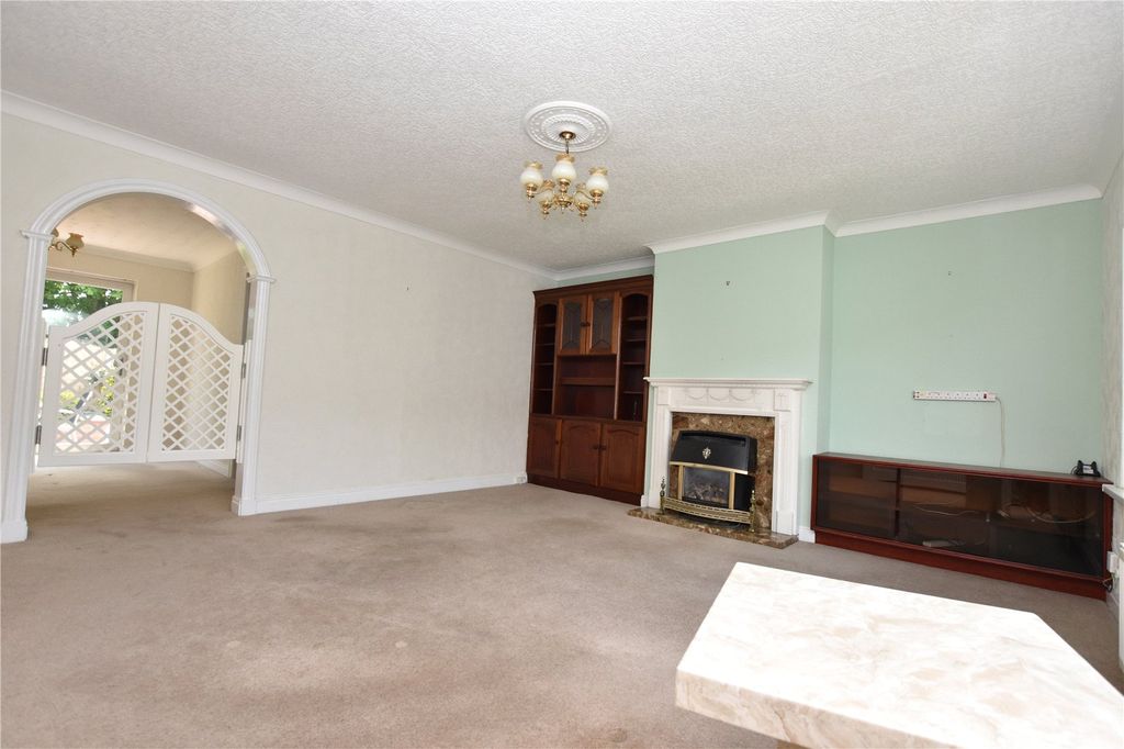 Property photo 2 of 26 Picture No. 20
