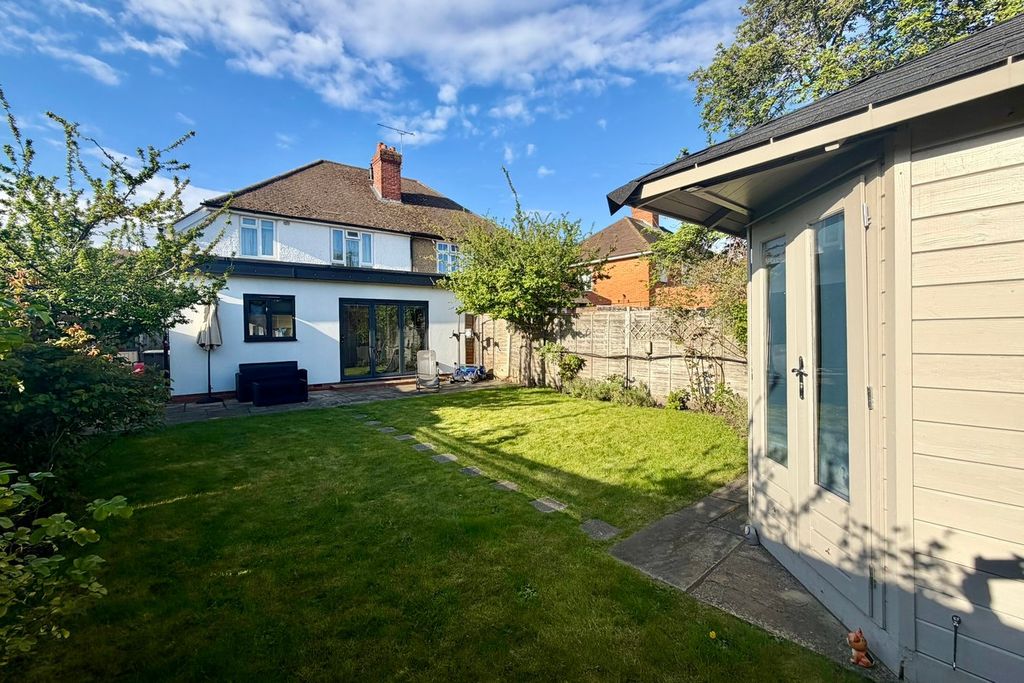 Property photo 3 of 15