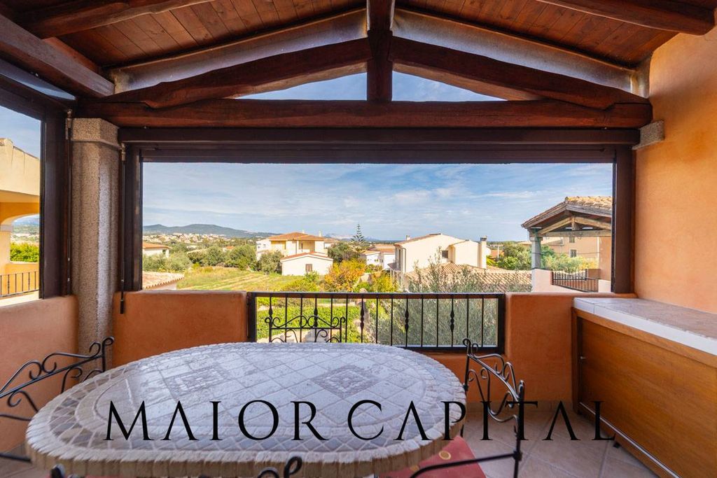 Property photo 2 of 26