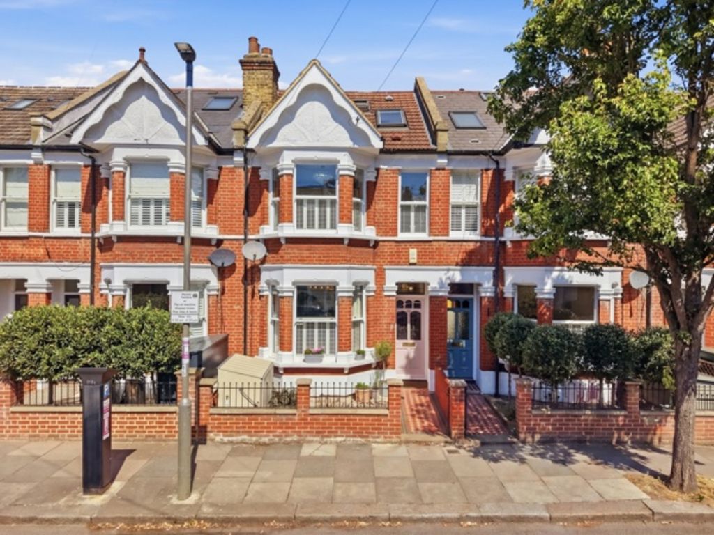 Property photo 1 of 17
