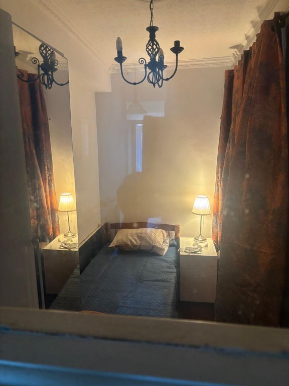 Property photo 1 of 4