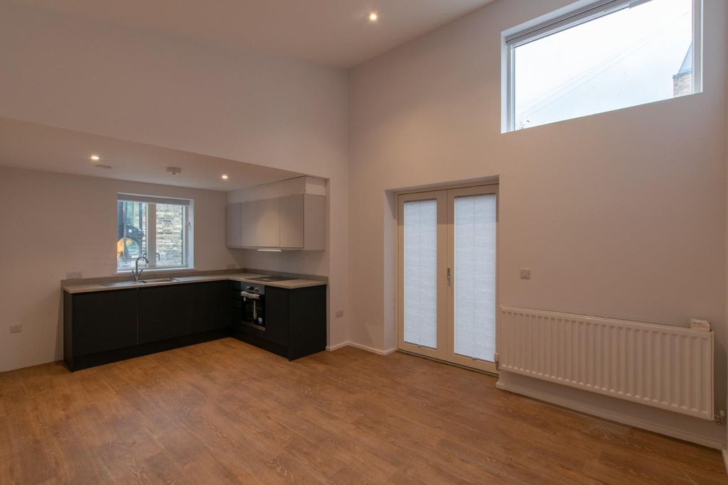 Property photo 2 of 7 Dsc_0072.Jpg